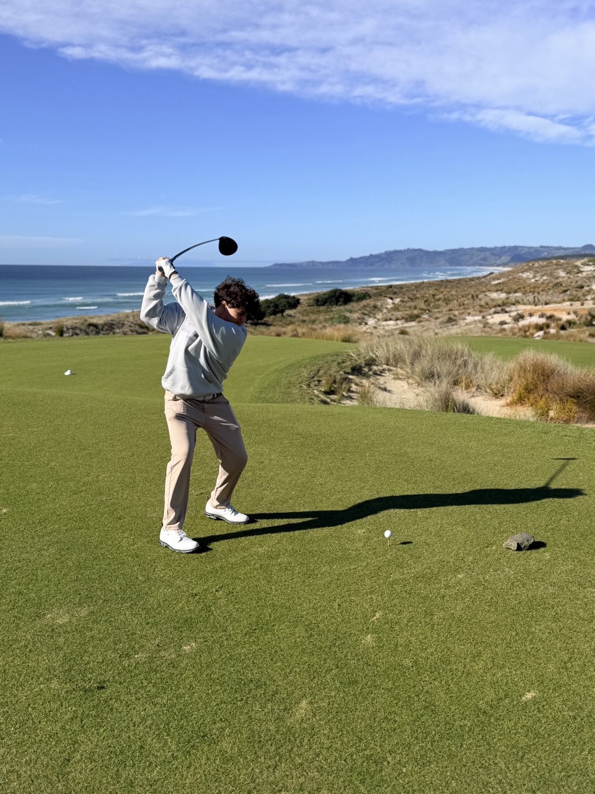 Zeke Varela lining up a shot